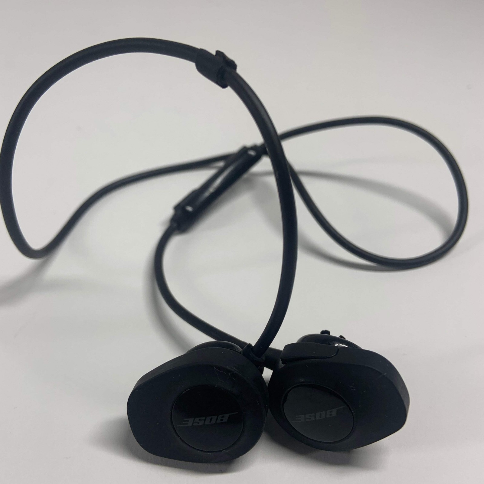 Bose SoundSport In-Ear Wireless Bluetooth Headphones Black 761529-0010