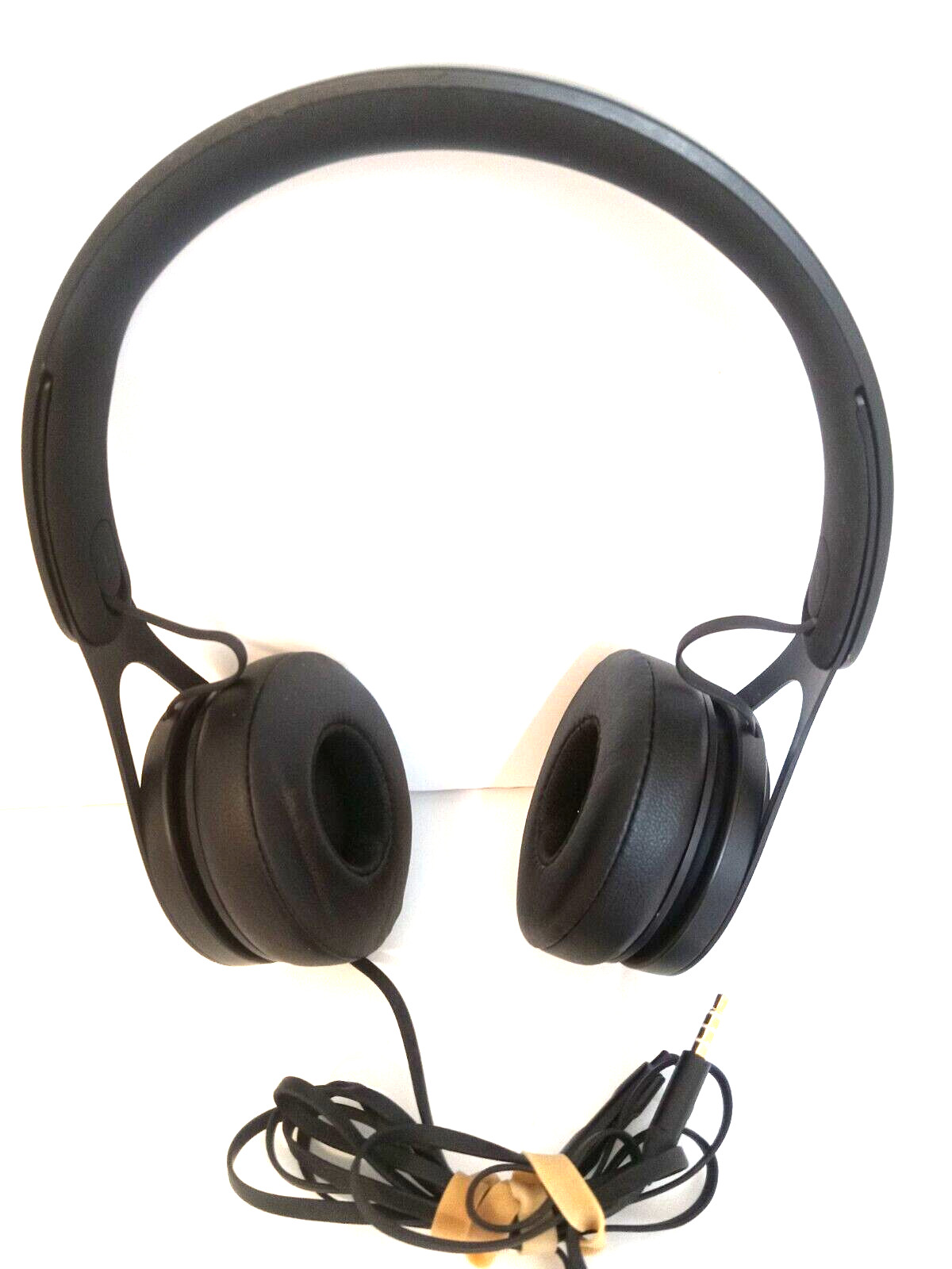 Beats By Dr. Dre Beats Headphones EP Wired On Ear Black Soft Cushion Around Ears