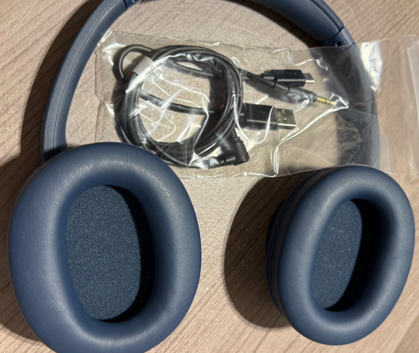 Sony – WH-CH720N Wireless Noise Canceling Headphones – Blue- NO BOX