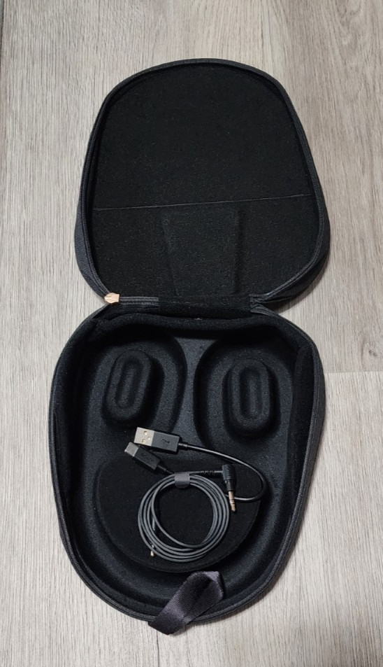 Sony Genuine OEM Hard Carrying Case w/ Accessories Only for WH-1000XM5, Black