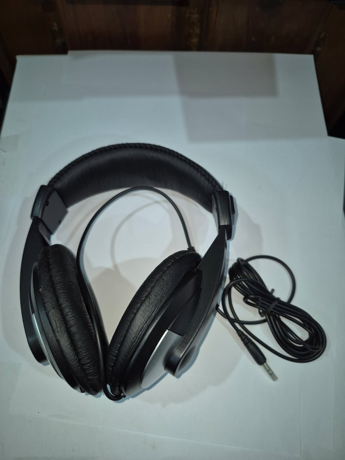 Synchrotech Over Ear Stereo Headphones GC-MM-HEADPHONE New OT1