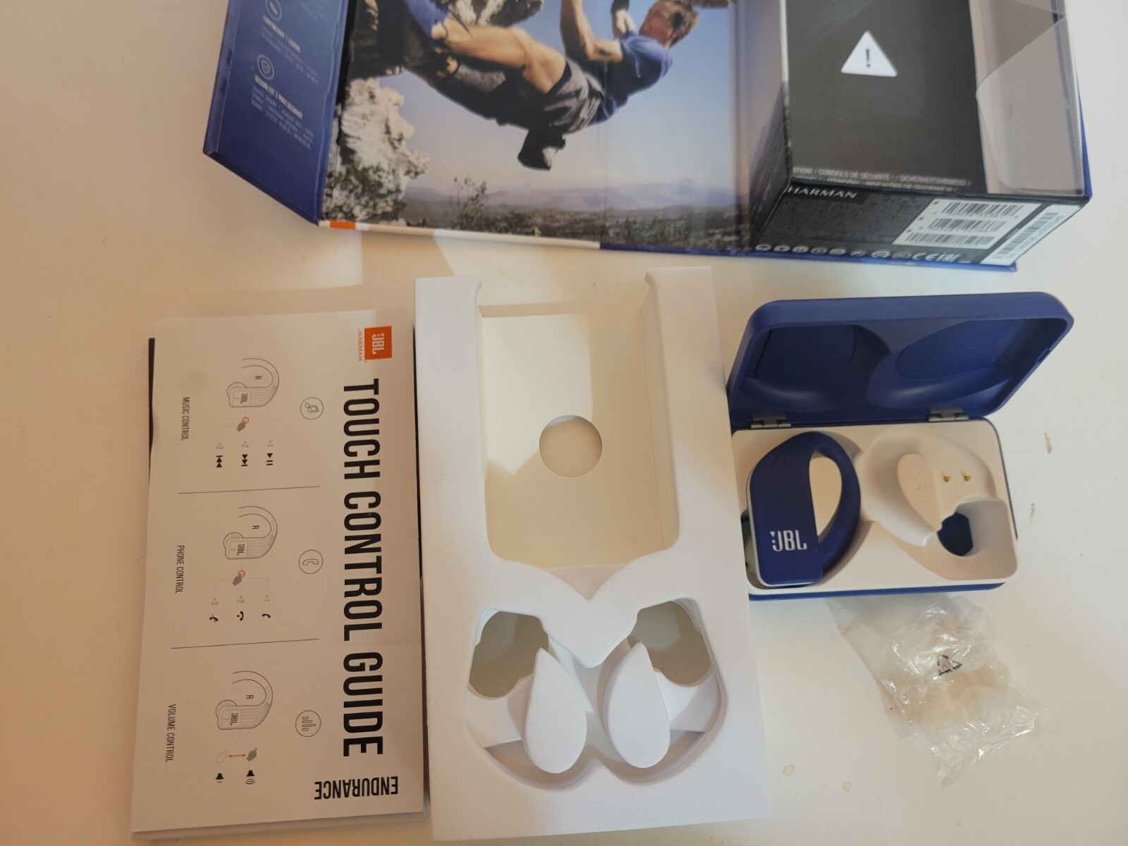 JBL Endurance Peak True by Harman Kardon – Blue – Only one Earbud