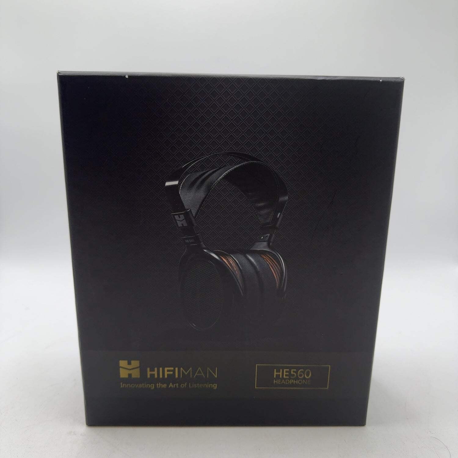 HIFIMAN HE560 Planar Magnetic Headphones Wood Grain