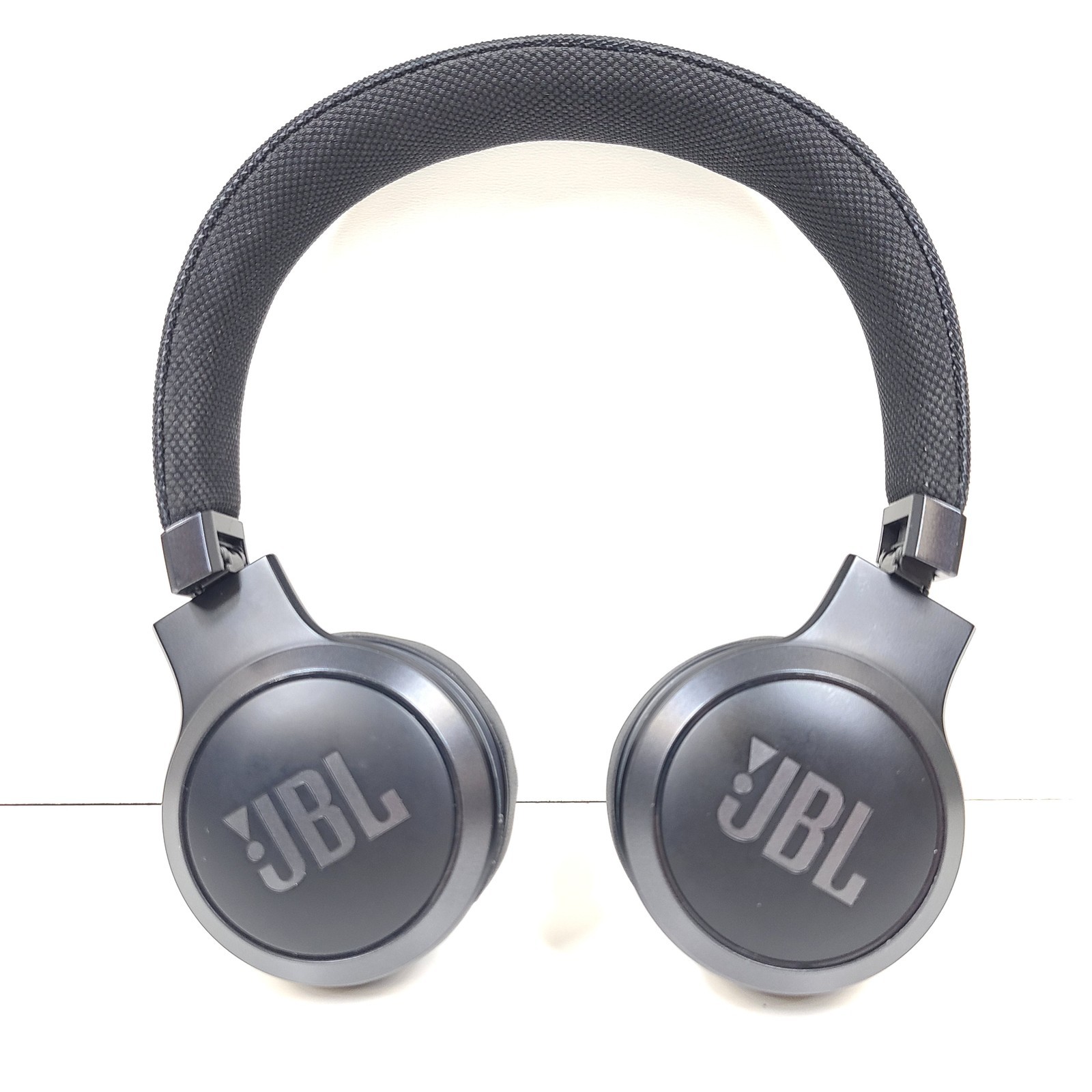 JBL Live 460NC Wireless On-Ear Noise Cancelling Headphones – Black Grade A