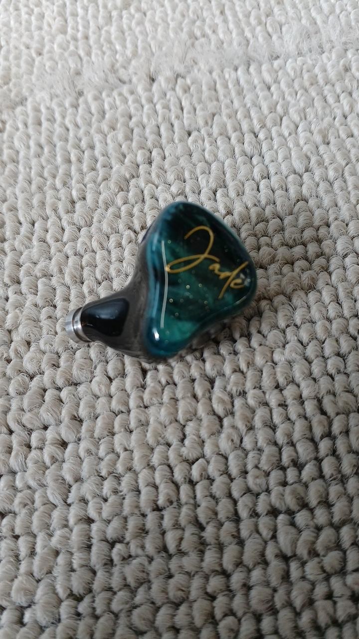 Noble Audio Jade Earphones In-Ear 15Hz-25kHz 17Ω 110dB sound