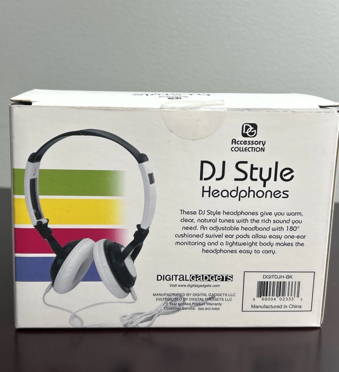 Digital Gadgets Accessory Collection DJ Style Headphones DGITDJH-BK NEW OPEN BOX