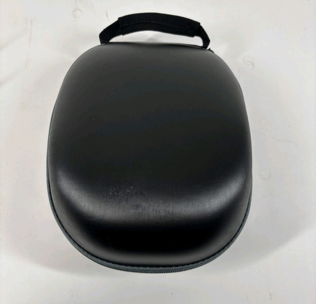 Turnstile Audio Passenger Headphones Monitoring for Podcasting Mixing Studio