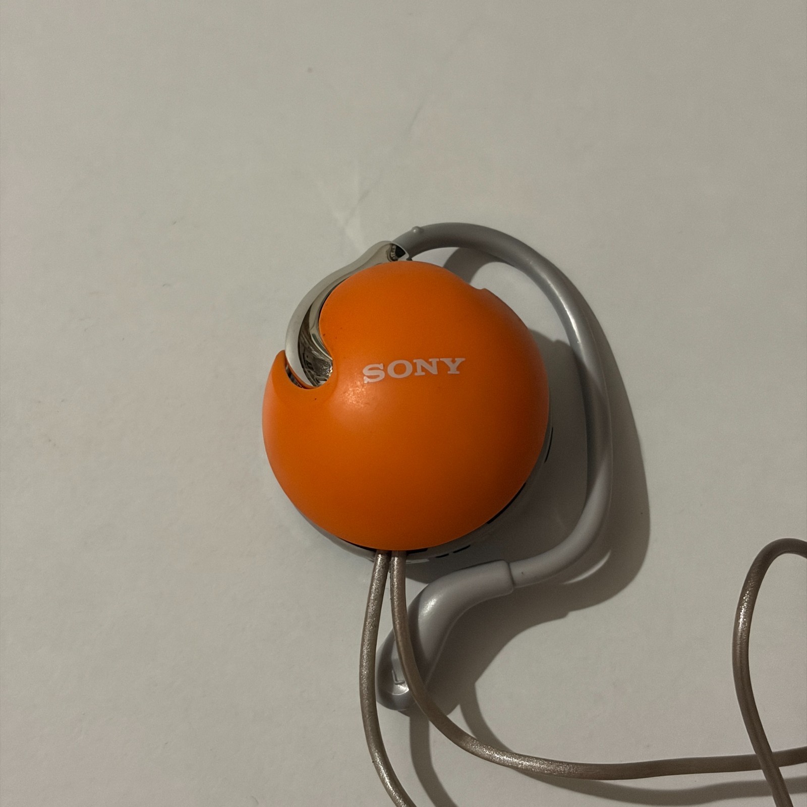 Vintage Sony Original Stereo Earphones MDR-022 Ear-Pad (On the Ear) Used