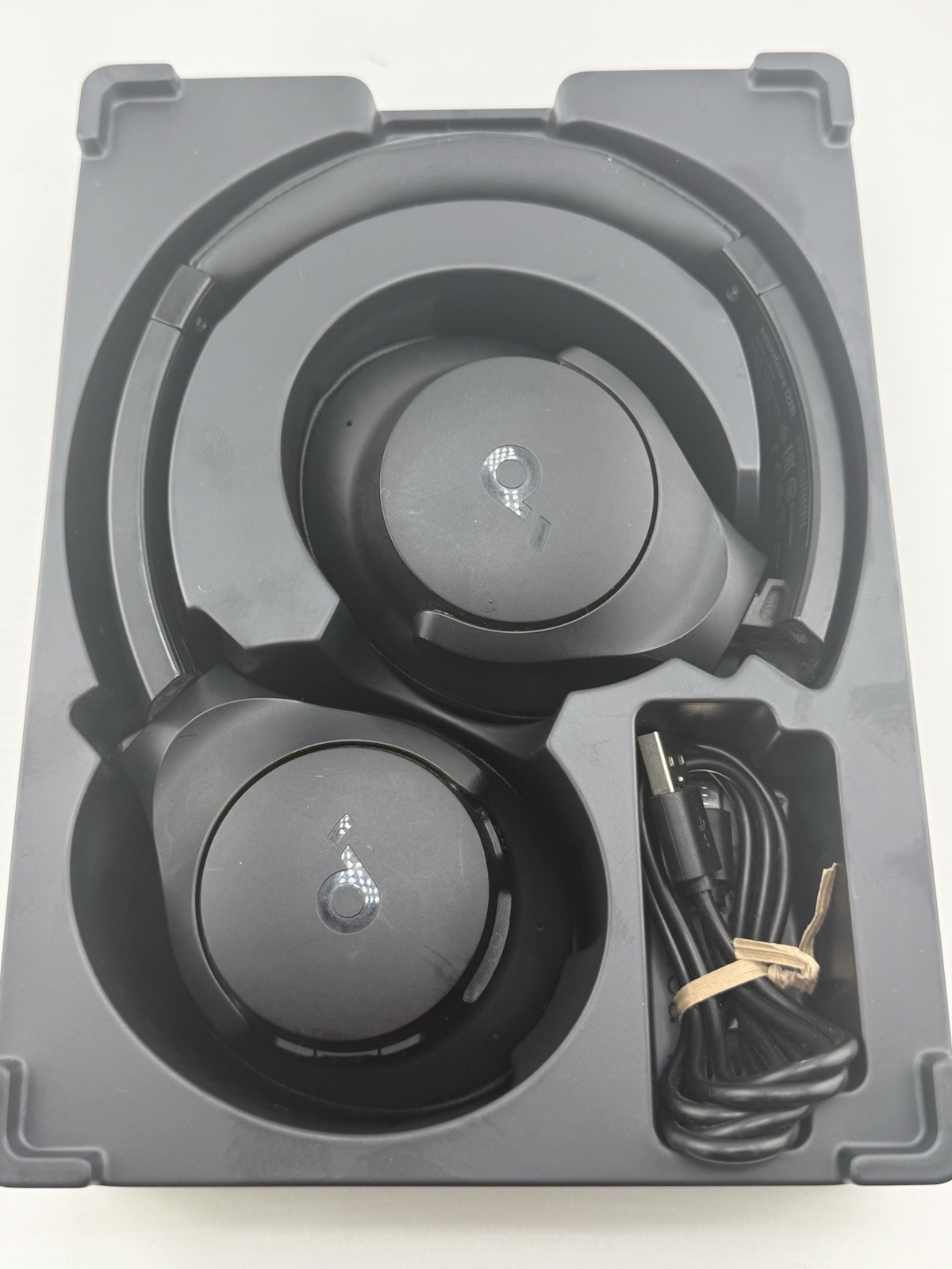 Soundcore Q20i Hybrid Active Noise Cancelling Headphones, Black – With Box