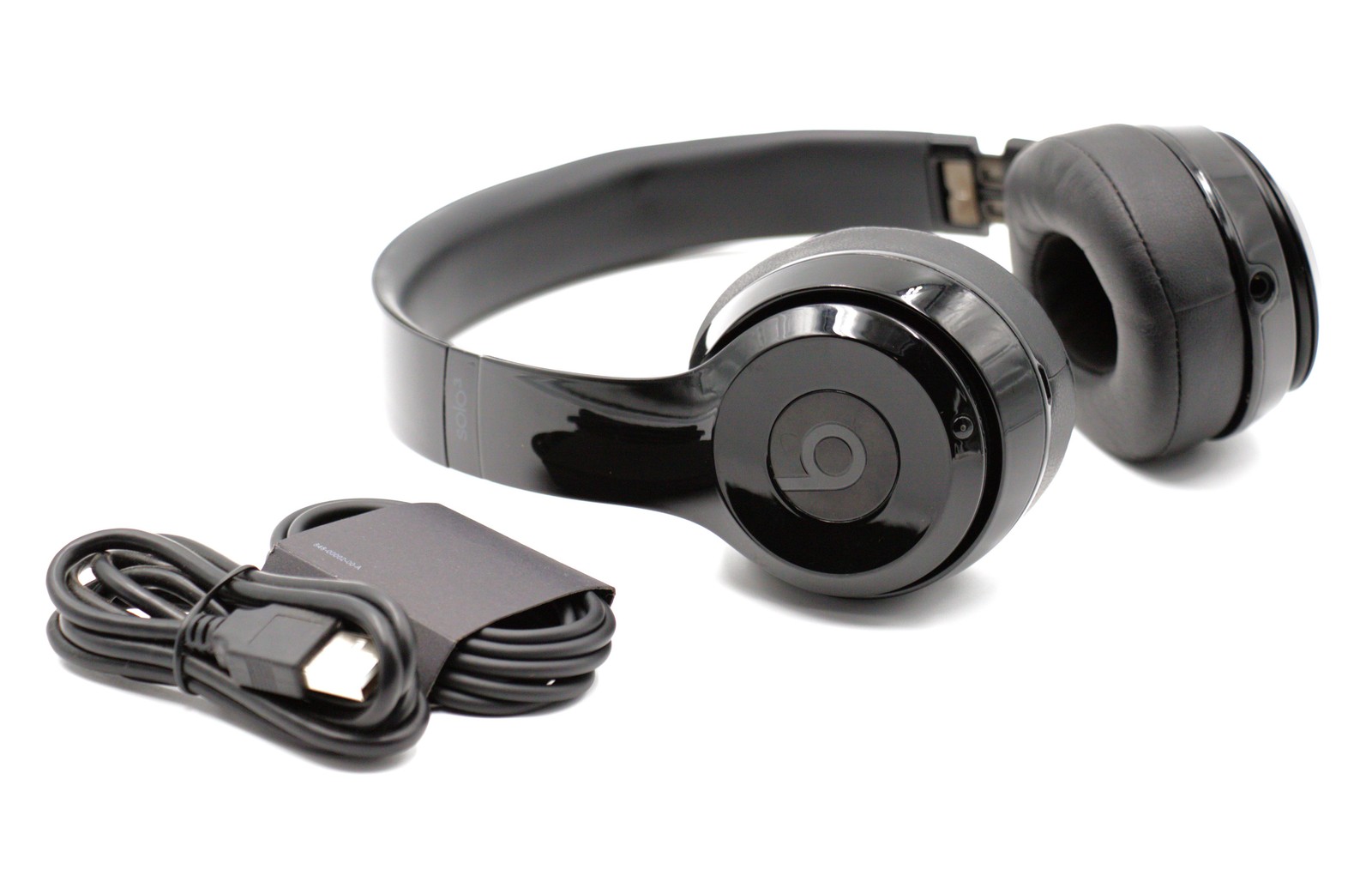 Beats by Dr. Dre Beats Solo3 Wireless Headphones – Gloss Black – NO CASE