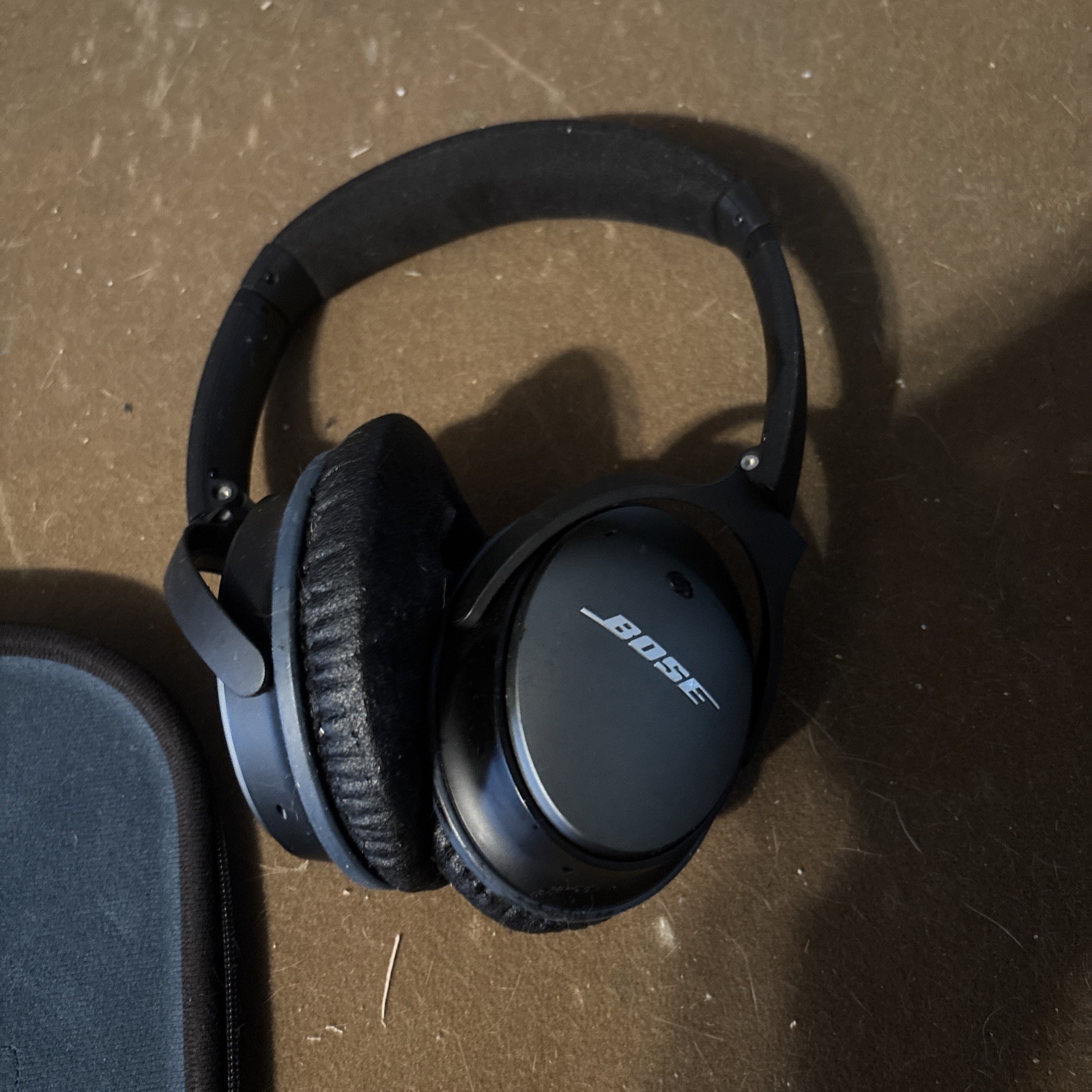 Bose QuietComfort 25 QC25 Acoustic Noise Cancelling Wired Headphones See Descr