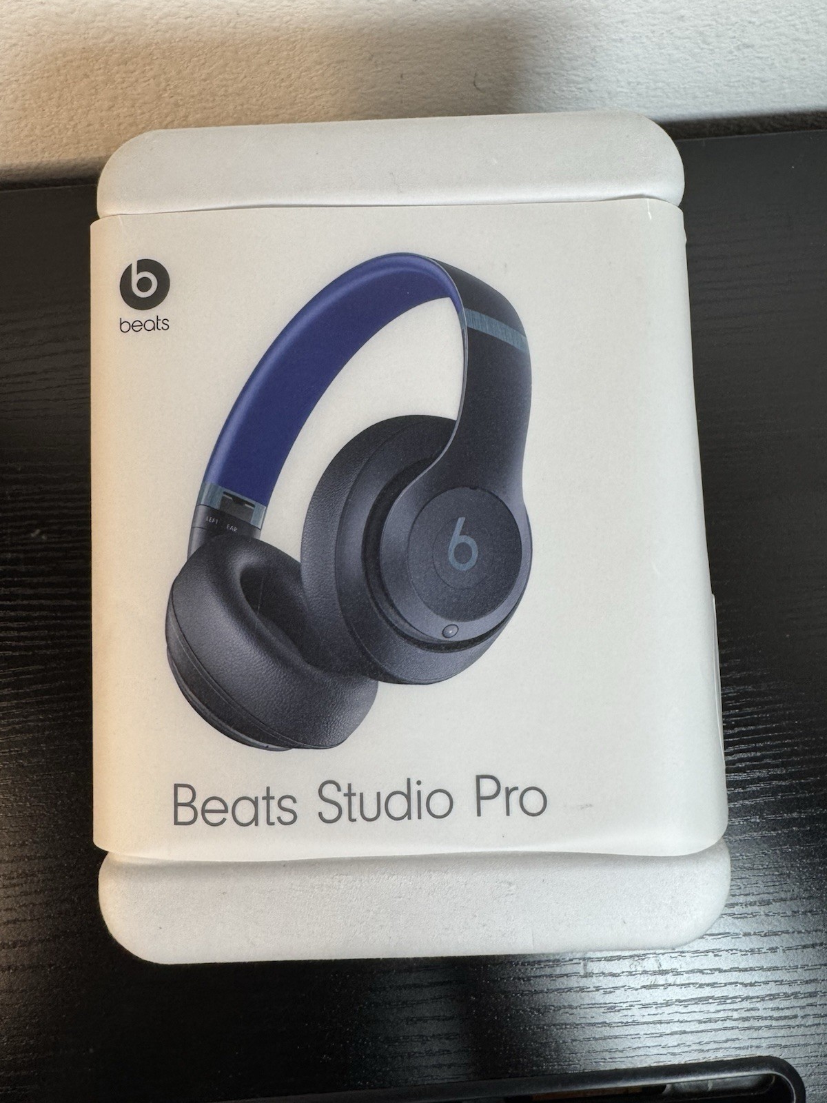 Beats Studio Pro Wireless Bluetooth Noise Cancelling Headphones MQTQ3LL/A – Navy