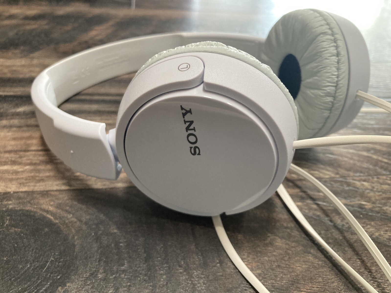 Sony MDR-ZX110 On the Ear Headphones – White
