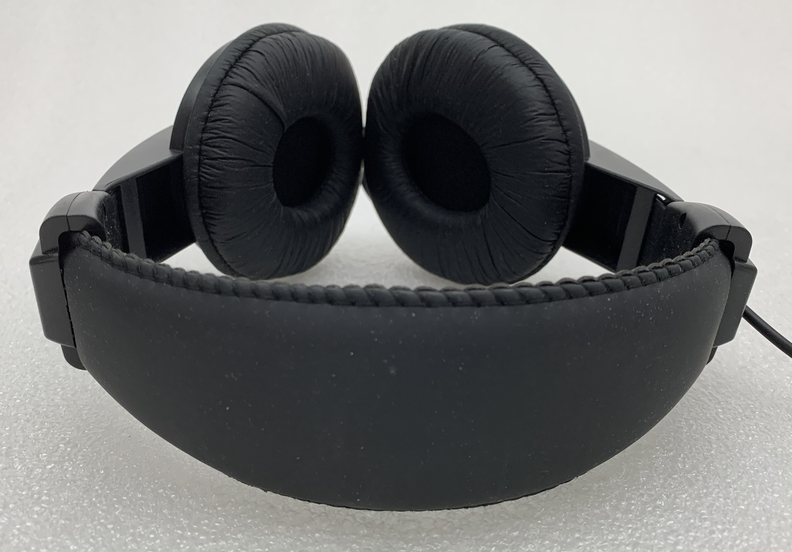 New Open Box Lot of 3 SynchroTech Over Ear Stereo Headphones P/N:GG-MM-HEADPHONE