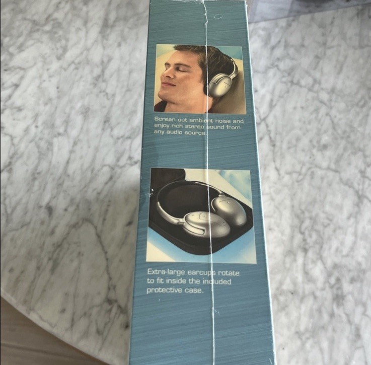 Sharper Image Quiet Place Noise Cancelling Headphones New in sealed box