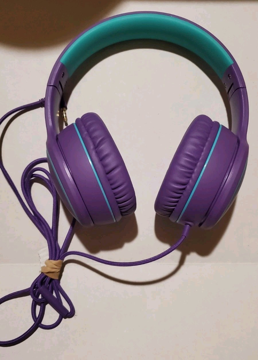 Rorsou Over-Ear Headphones w/Mic: Foldable, Lightweight, Bass, 1.5M Cord Purple