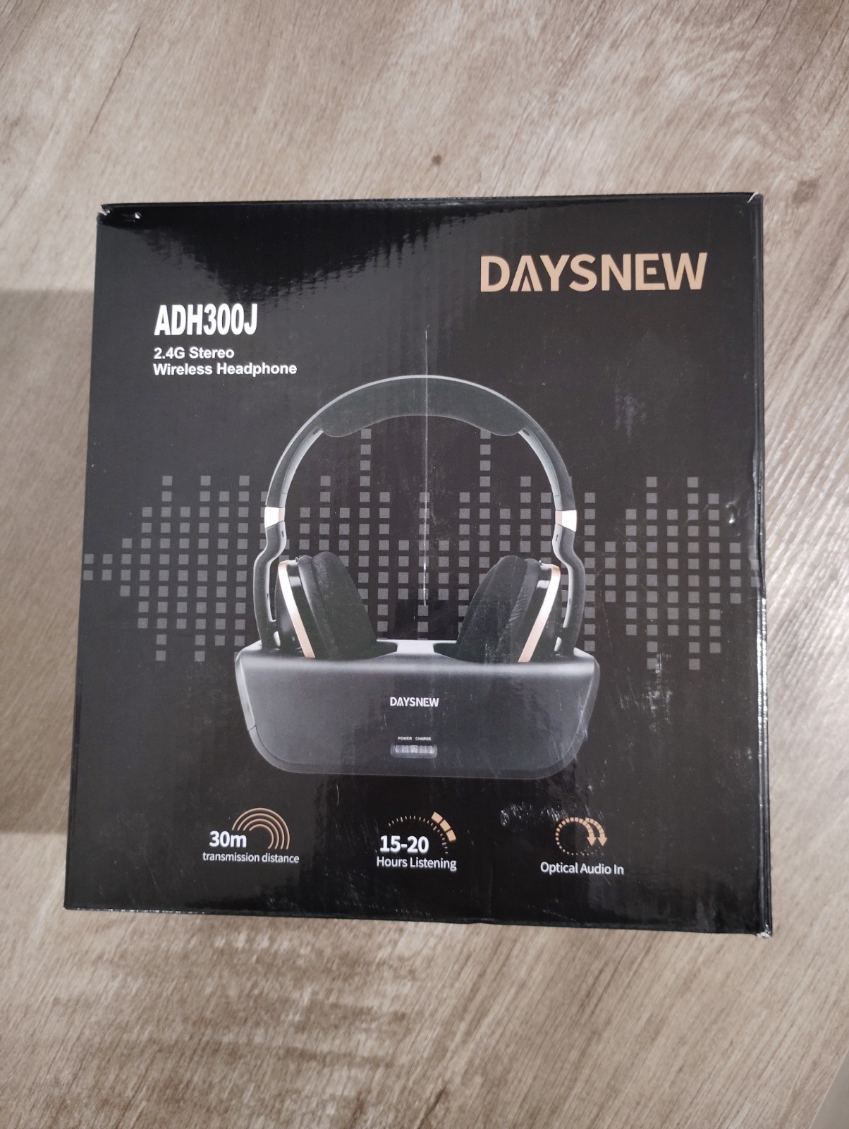 DAYSNEW ADH300J Wireless TV Headphones 2.4G RF Charging Dock Optical RCA AUX