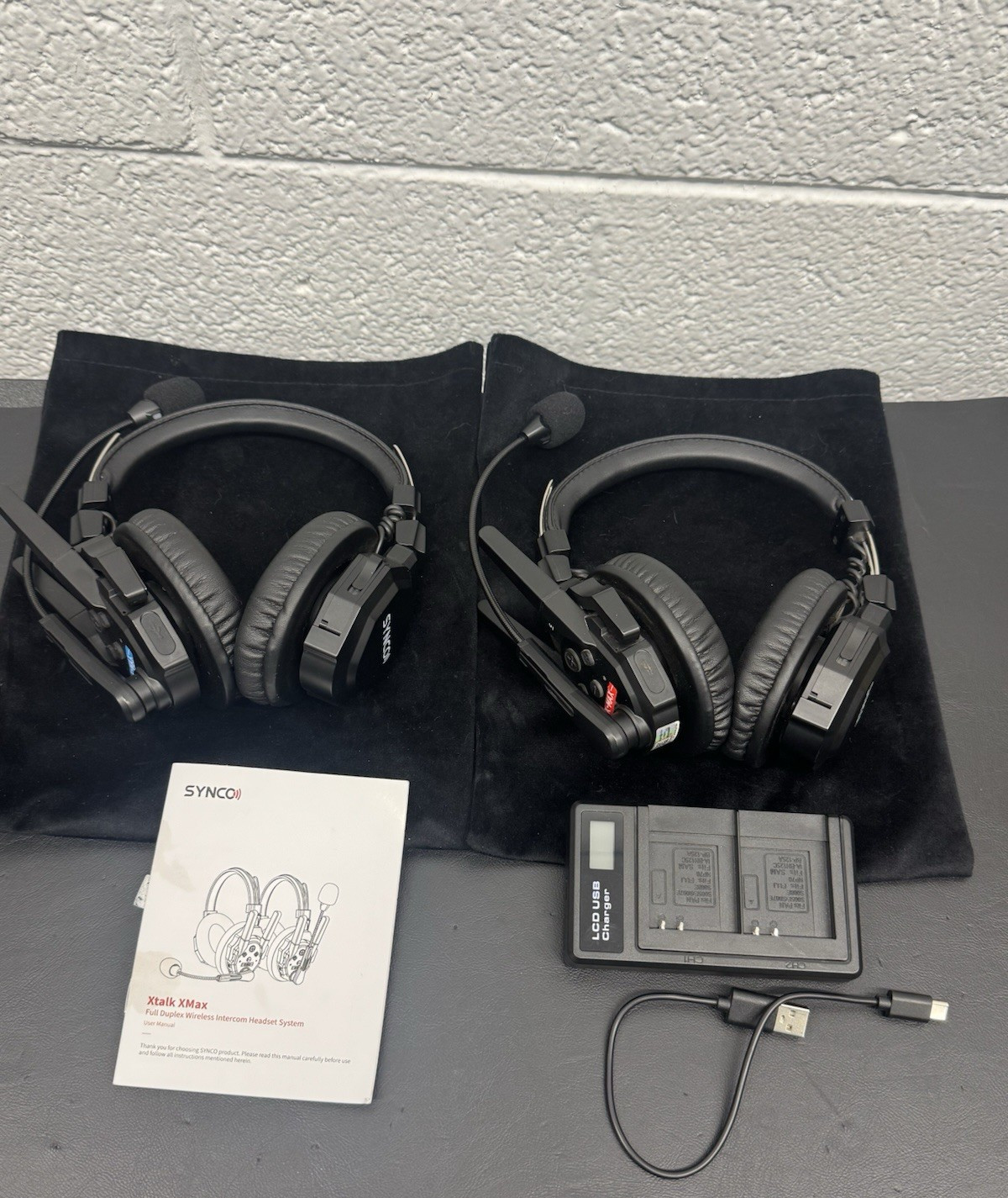 Set Of (2) Synco Xmax Headphones