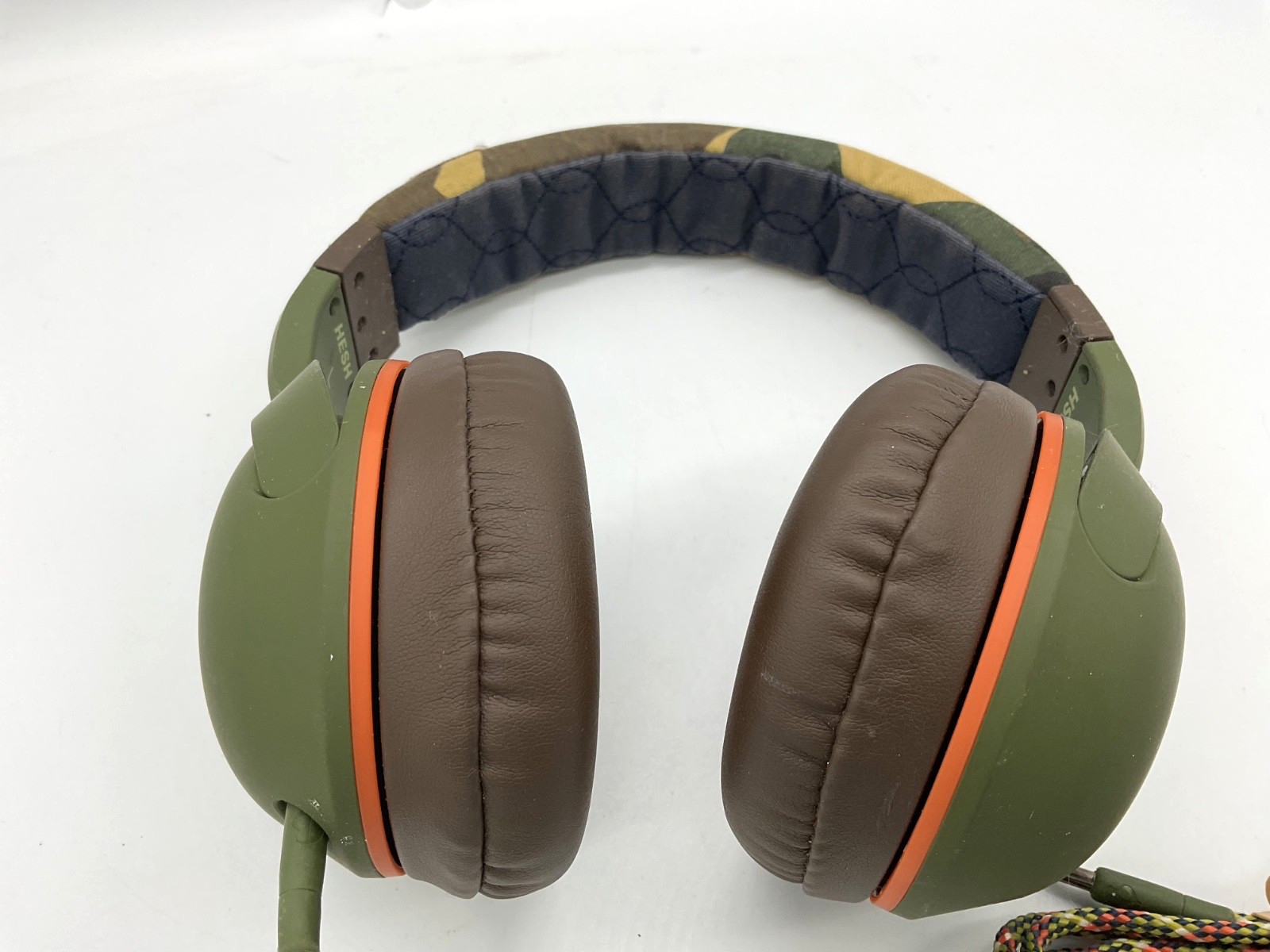 SkullCandy Hesh 2.0 Headphones Over The Ear Camo/Olive w/ 3.5mm Jack