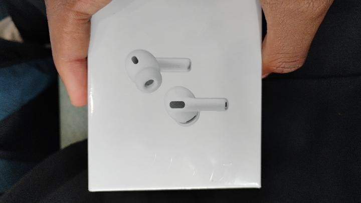 Apple AirPods Pro 3 Wireless Earbuds White Bluetooth/Wireless Headphones 2020s