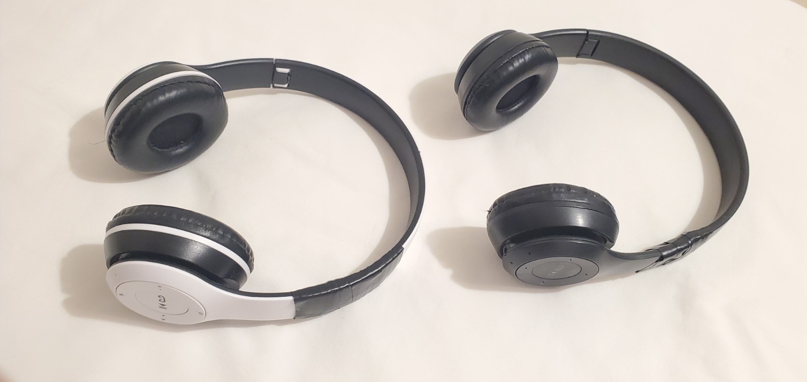P47 wireless blue tooth rechargeable headphones