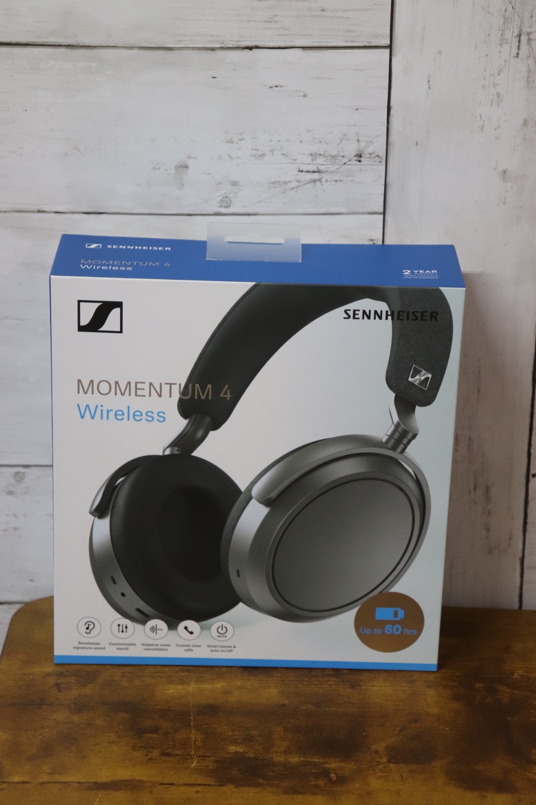 Sennheiser Momentum 4 wireless over-ear NC headphones (graphite)