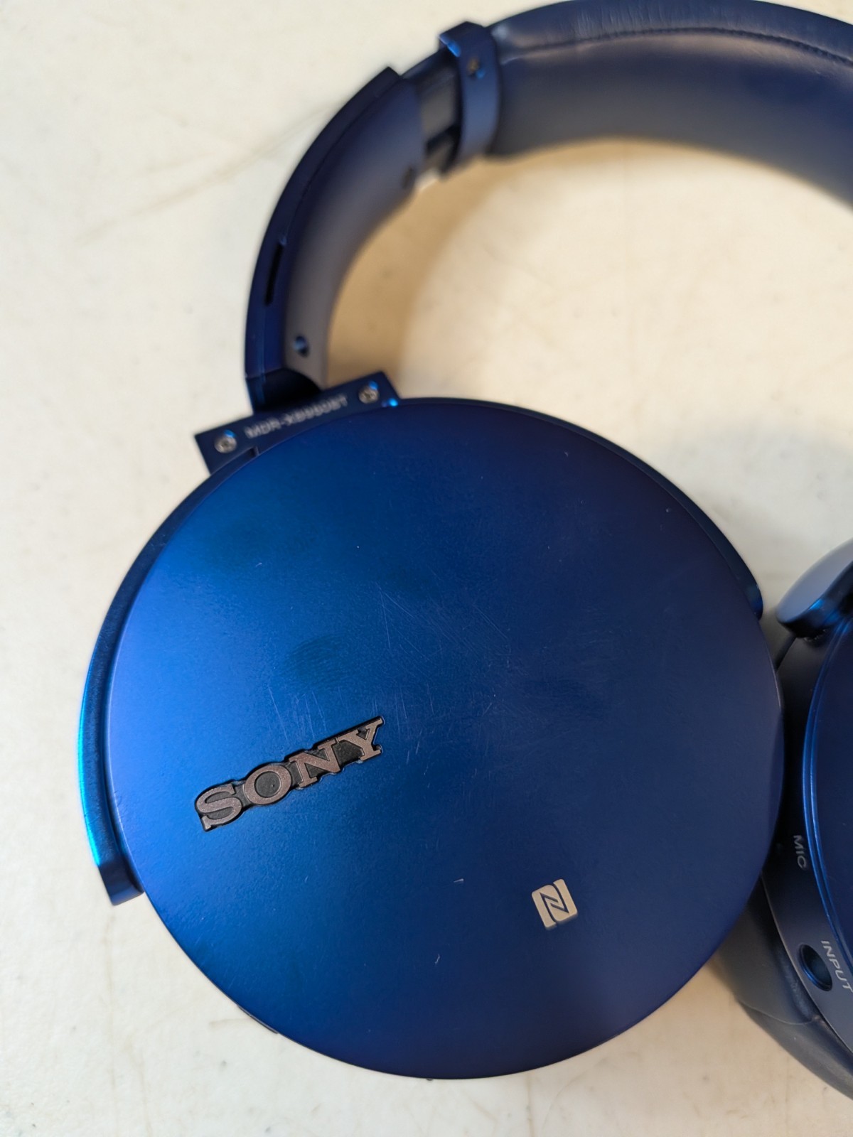 Sony MDR-XB950BT Extra Bass Wireless Bluetooth Stereo Headphones Blue