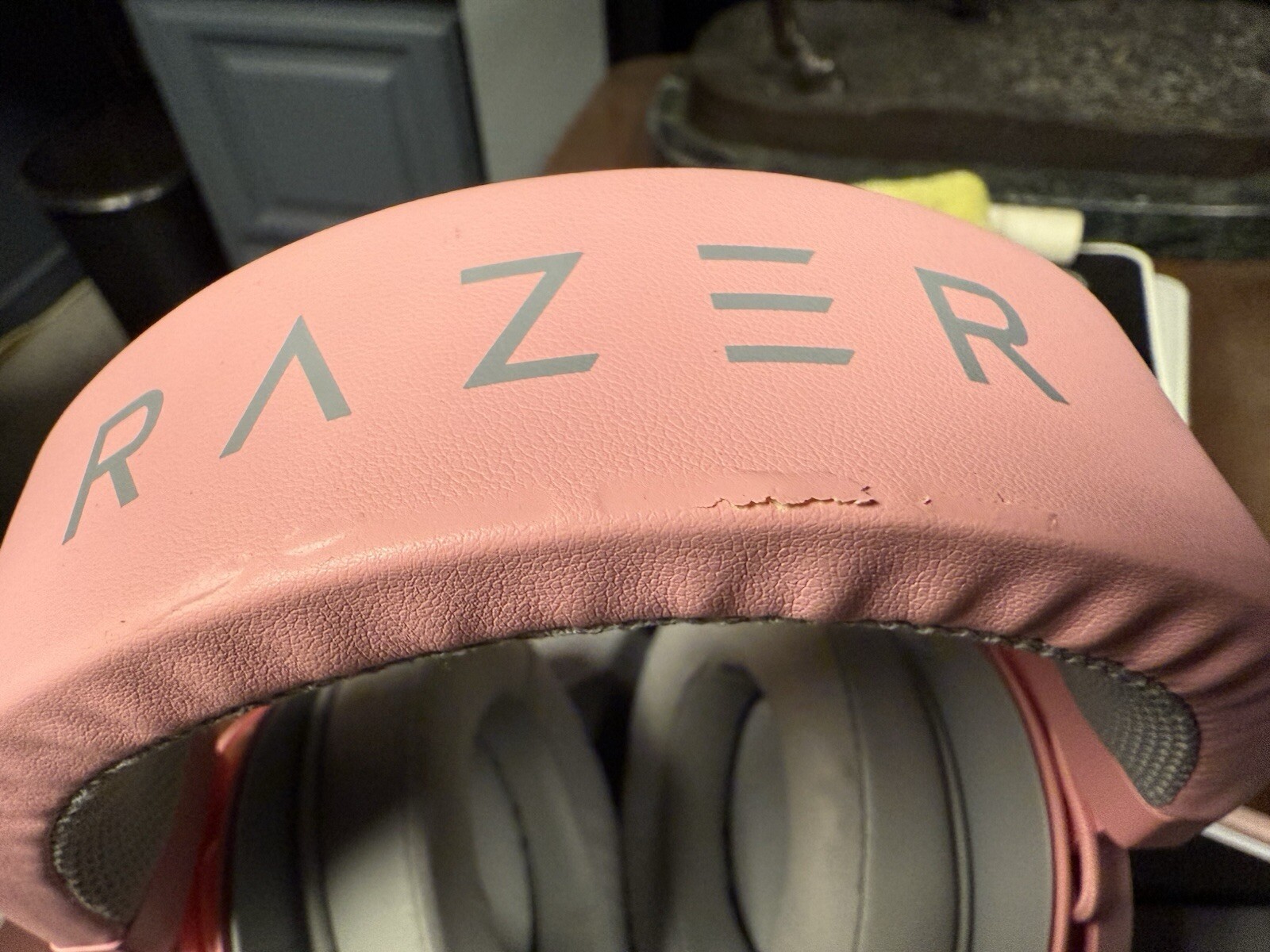 Razer Kraken Gaming Headset PINK- IN BOX USED