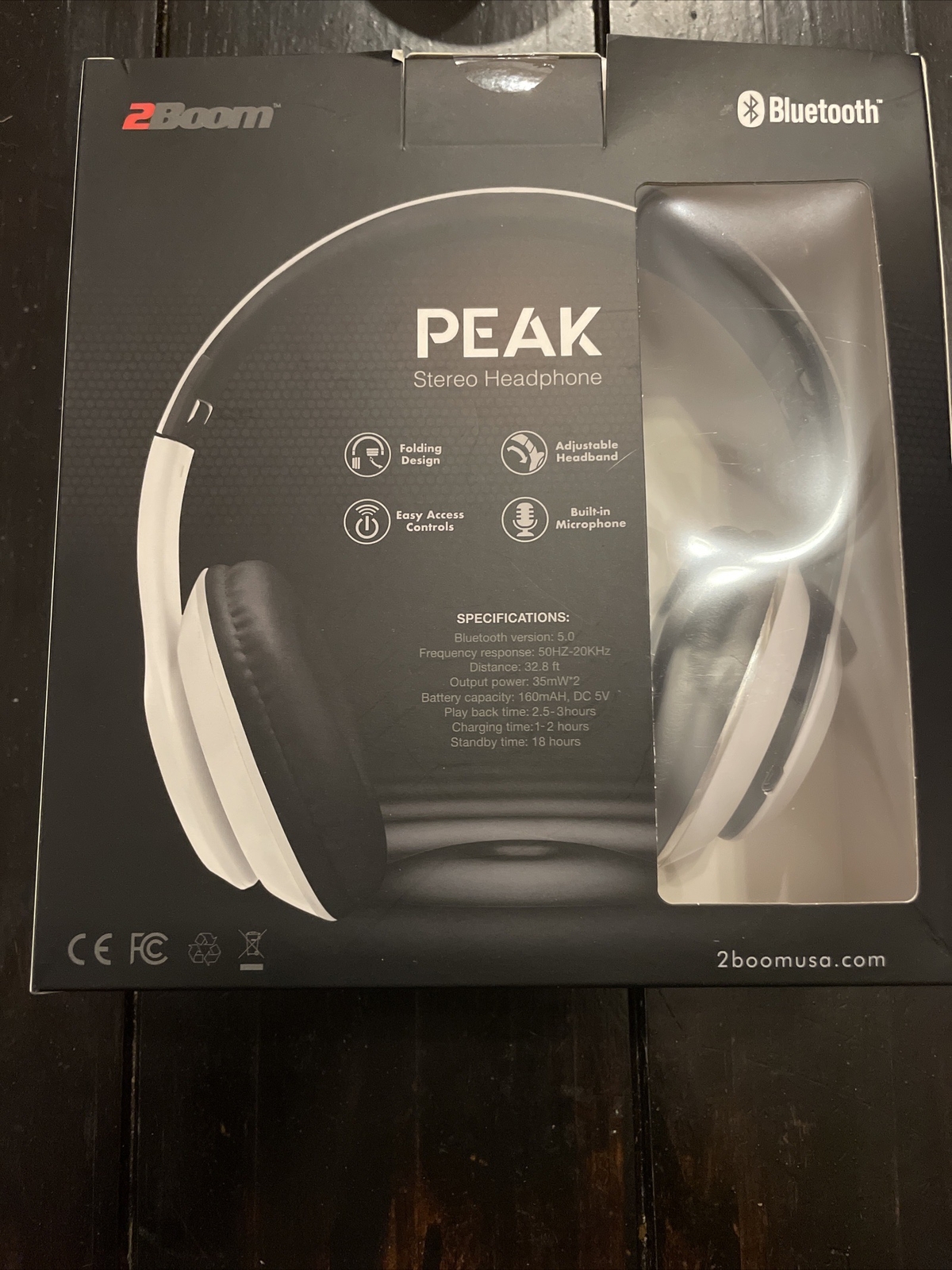 2Boom Peak Stereo Headphones Bluetooth WHITE FOLDING BUILT IN MICROPHONE NEW