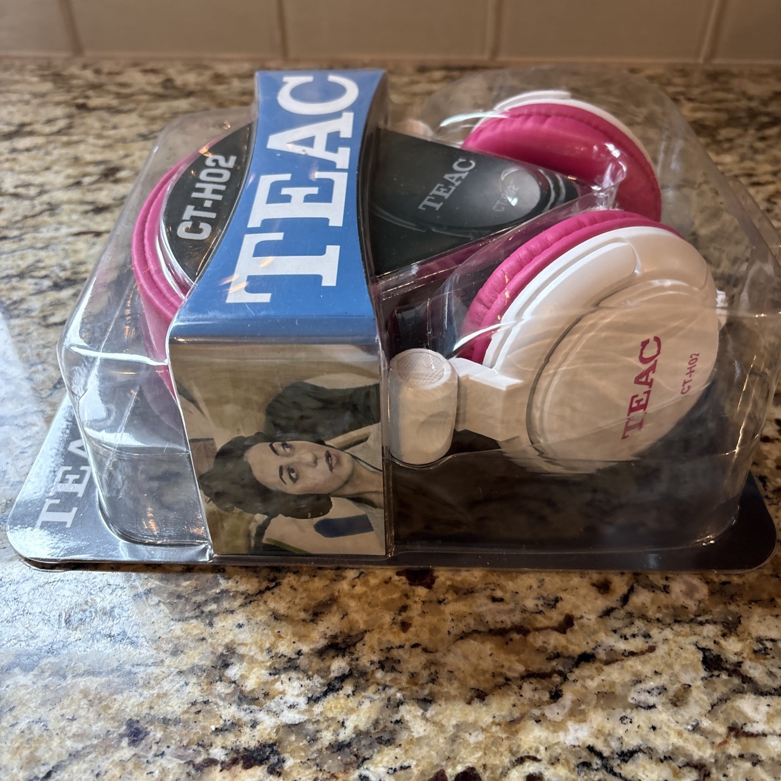 Teac CT-H02 Headphones Over Ear Factory Sealed New 9.8ft Cable NIB. NEW