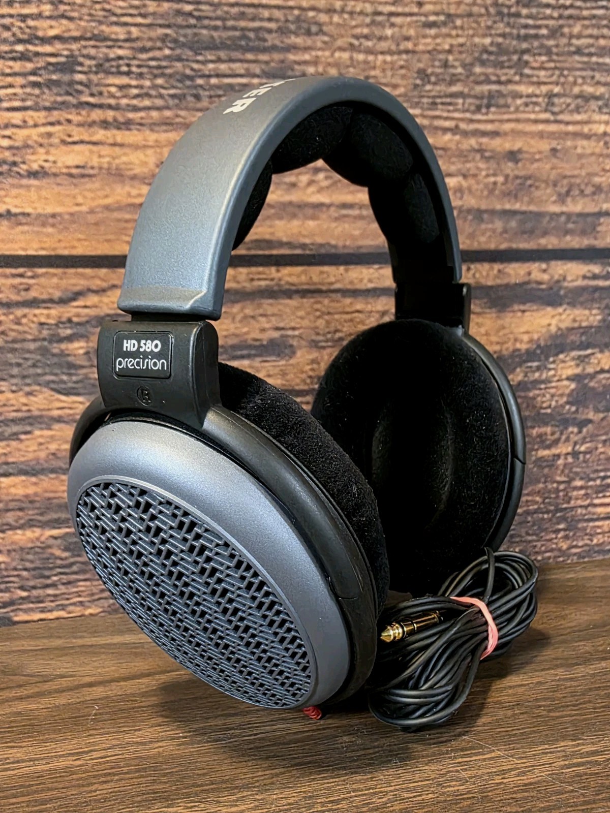 Sennheiser HD 580 Precision HiFi Open Back Wired Headphones, Adjustable Headband