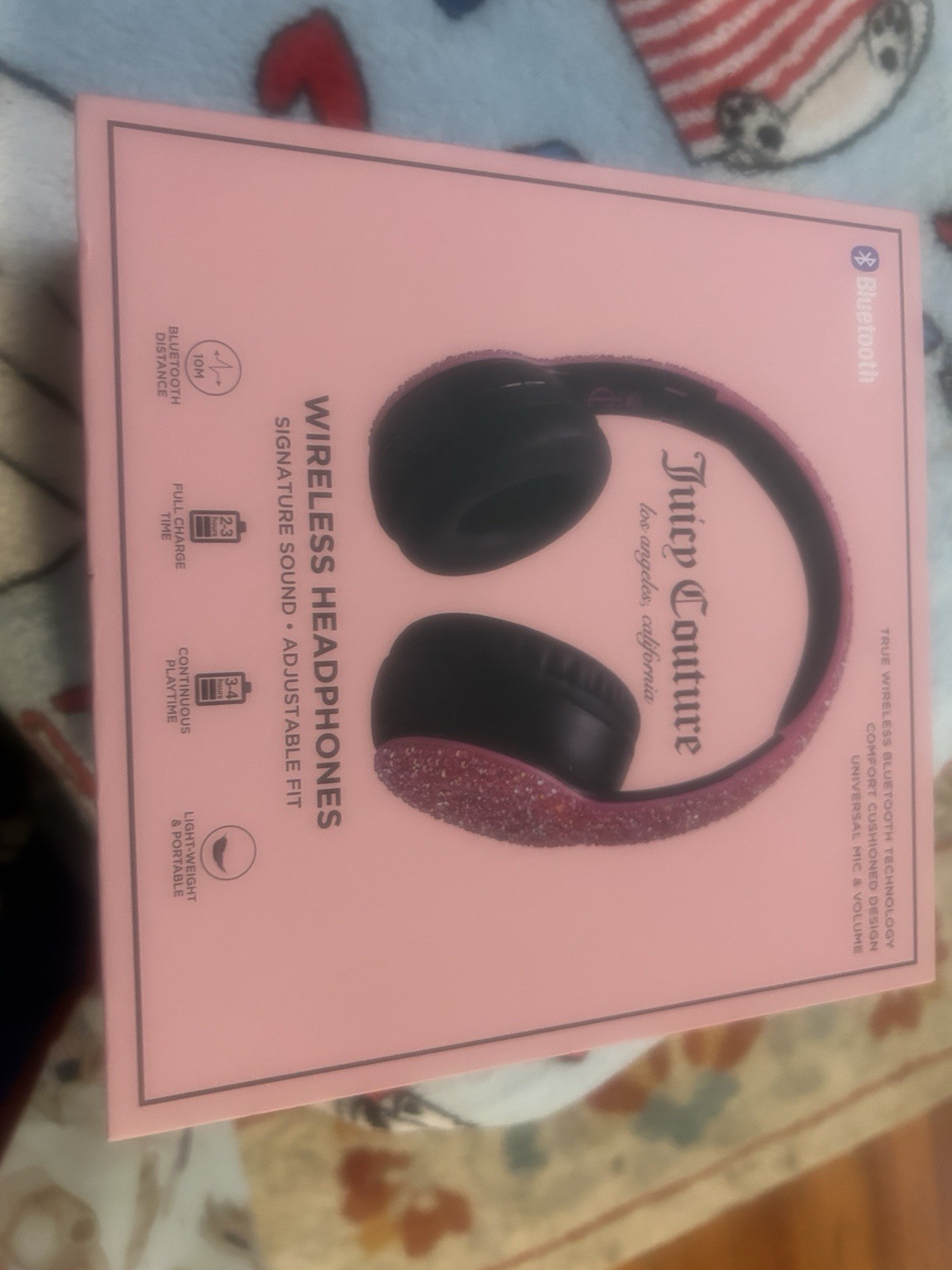 pink glitter Juicy Couture Bedazzled Headphones new in box