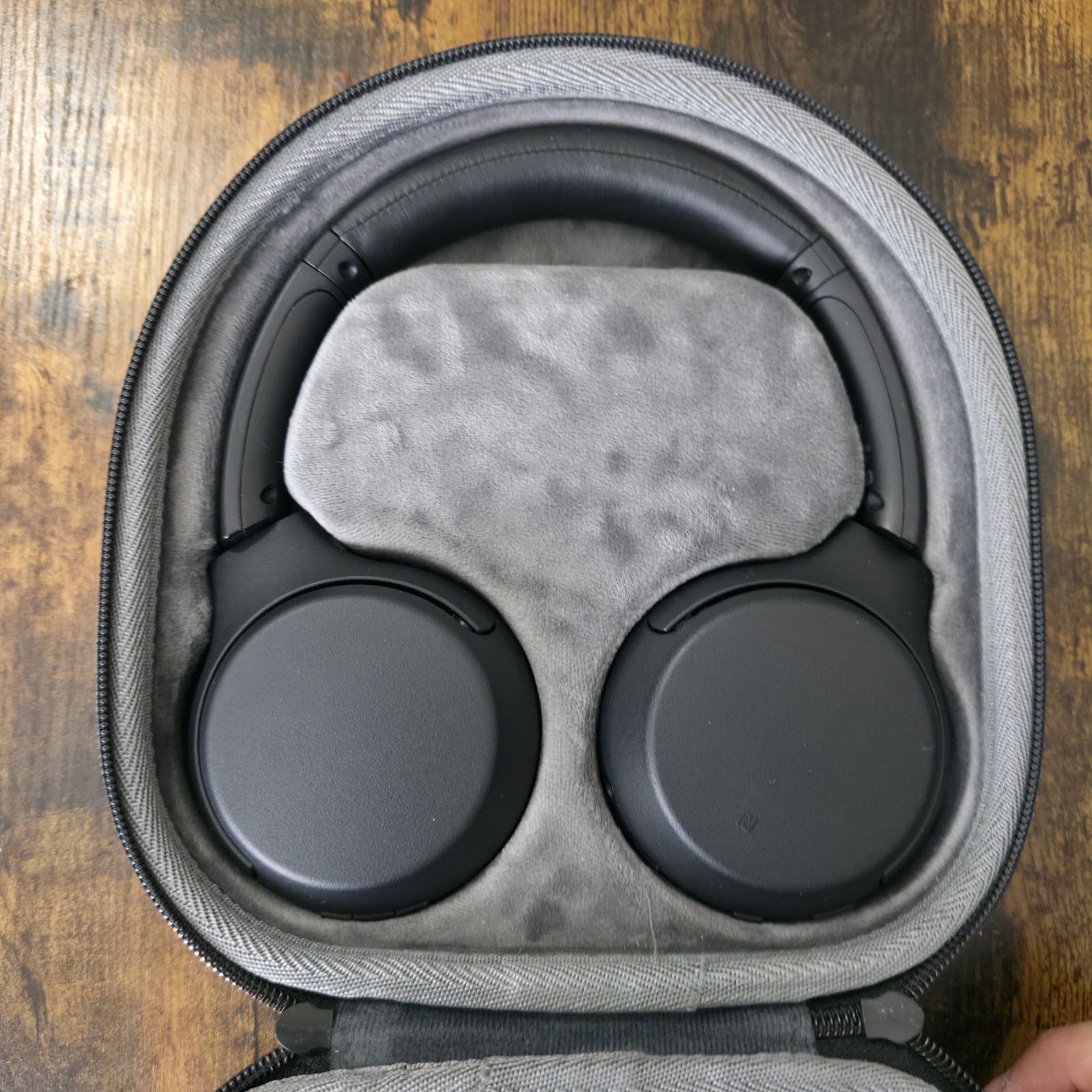 Sony WH-XB700 Extra Bass Wireless On-Ear Stereo Headset With Case!