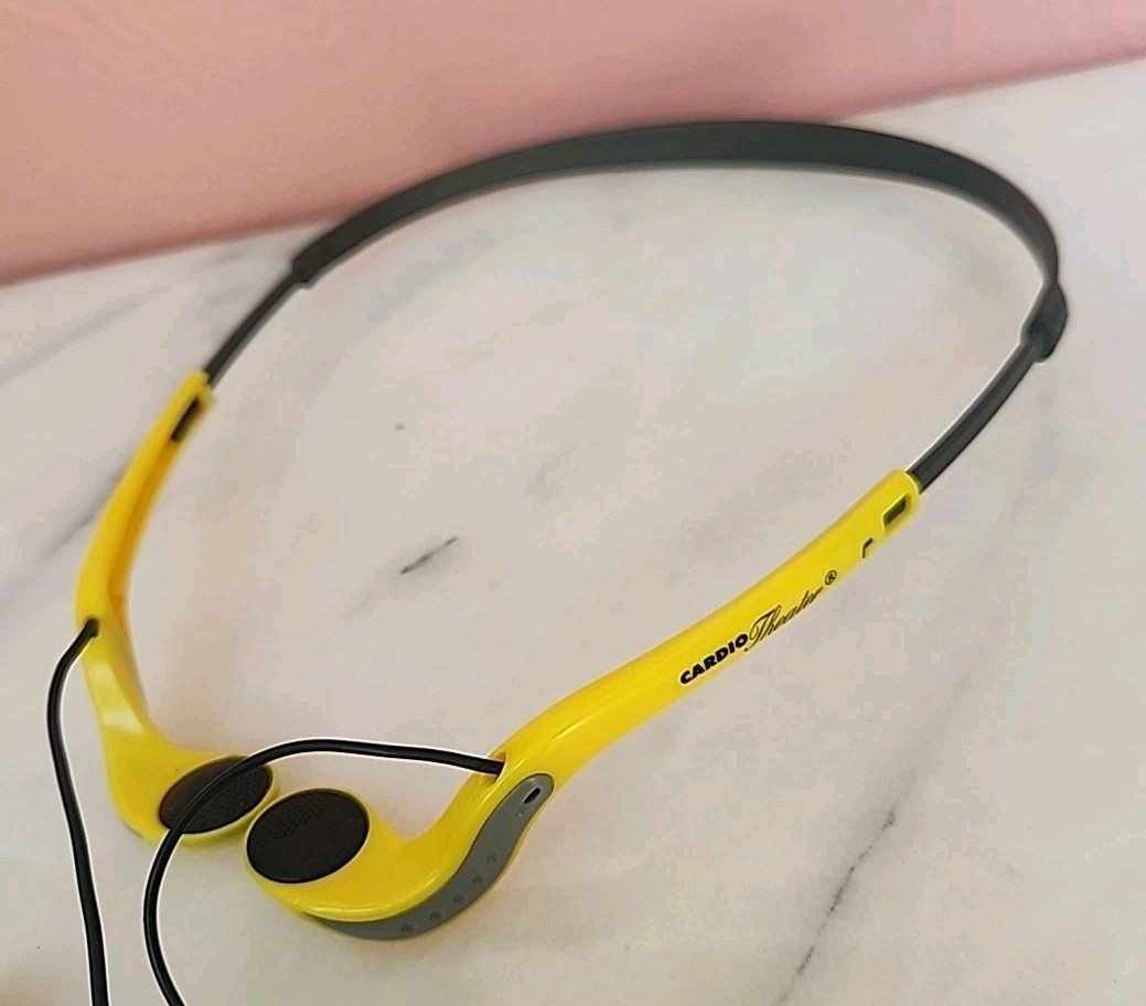 Vintage Cardio Theater Fitness Headphones Wired Yellow Black Gym Equipment 90s