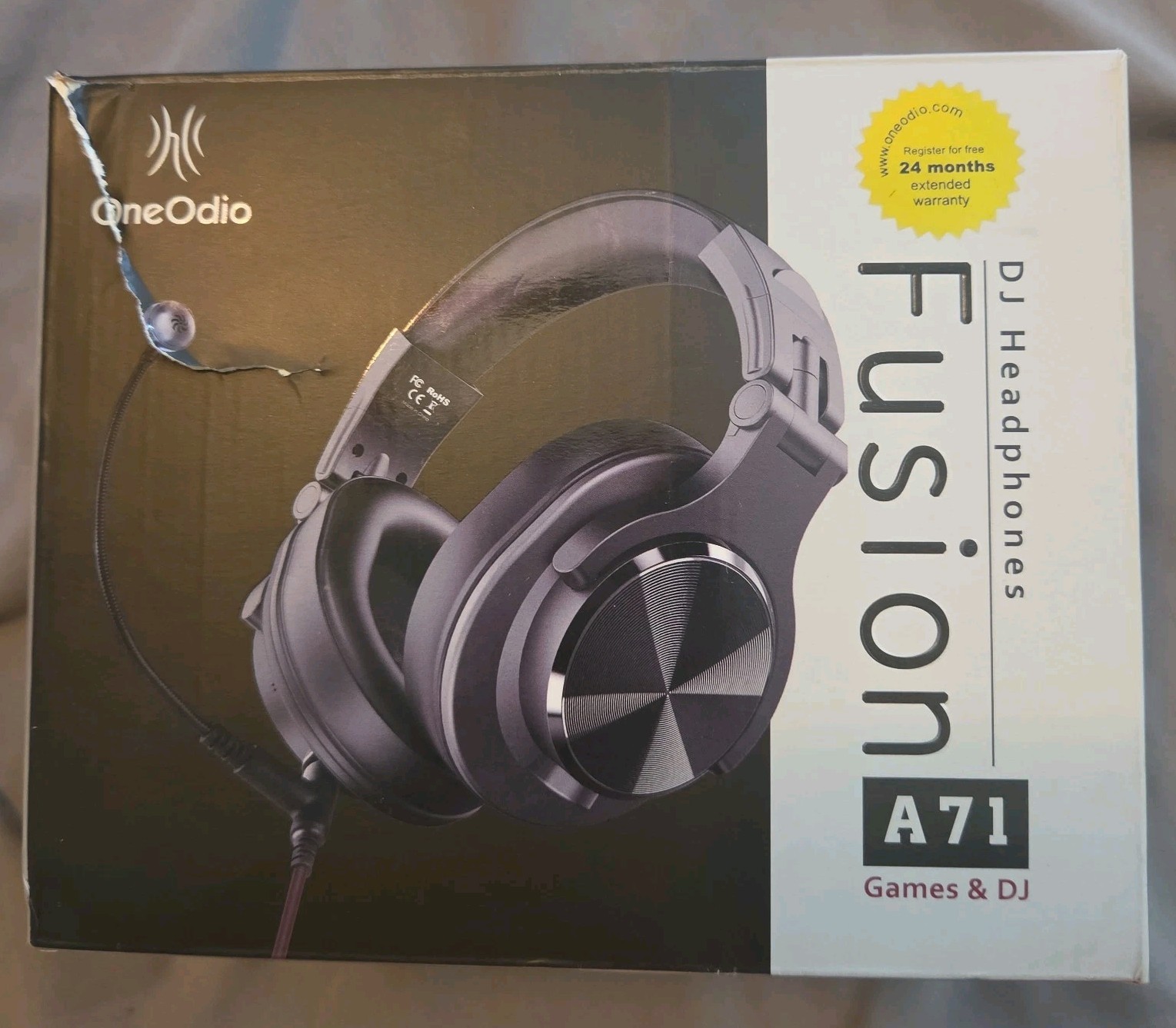 OneOdio Fusion A71 Hi-Res Audio DJ Headphones with Shareport, Black