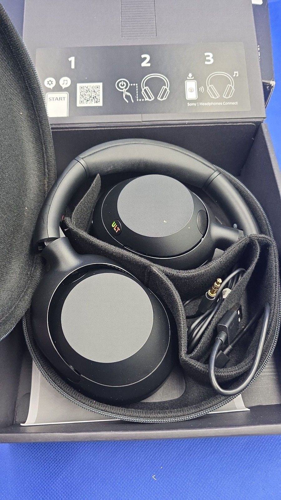 Sony ULT WEAR Wireless Noise Canceling Headphones WH-ULT900N Black