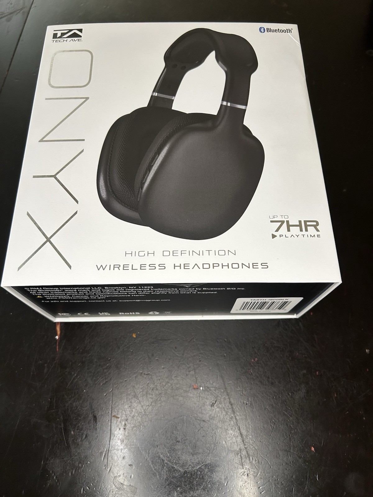 TECH AVE ONYX WIRELESS HEAD PHONES
