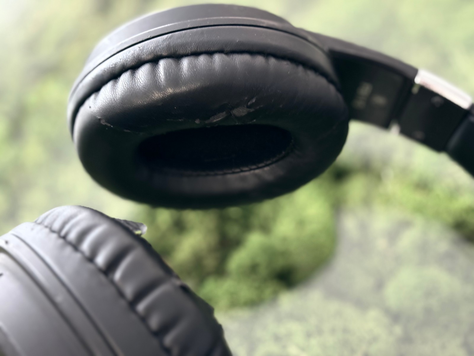 Bingle Fb110 Noise Canceling Over Ear Wired Wireless Bluetooth