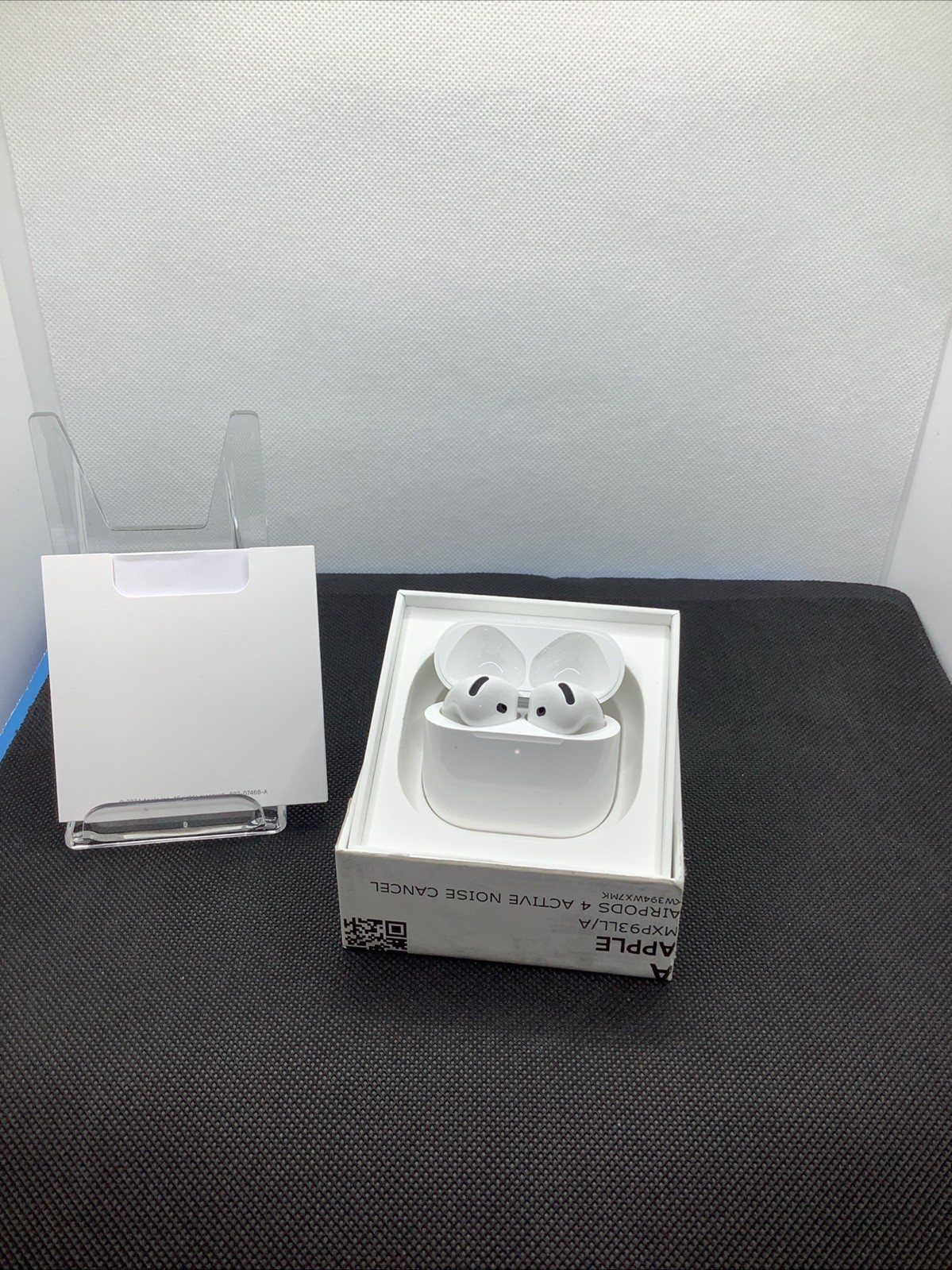 Genuine Apple – AirPods 4 ANC MXP93LL/A Certified Open Box By eBay/1Yr Warranty