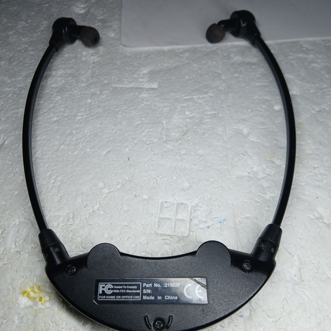 TV Ears Analog Wireless Headset System Black New Battery New Foam Ear Tips