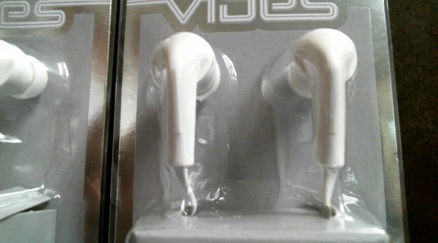 ILive Vibes, Tangle Resistant Earbuds, White, Lot of 2, FREE SHIPPING