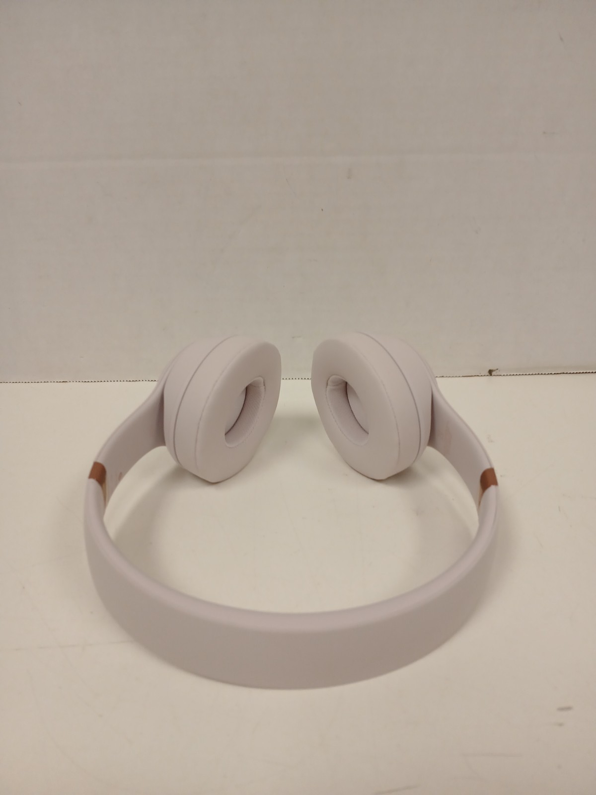 Beats Solo 4 Wireless On-Ear Headphones, Cloud Pink