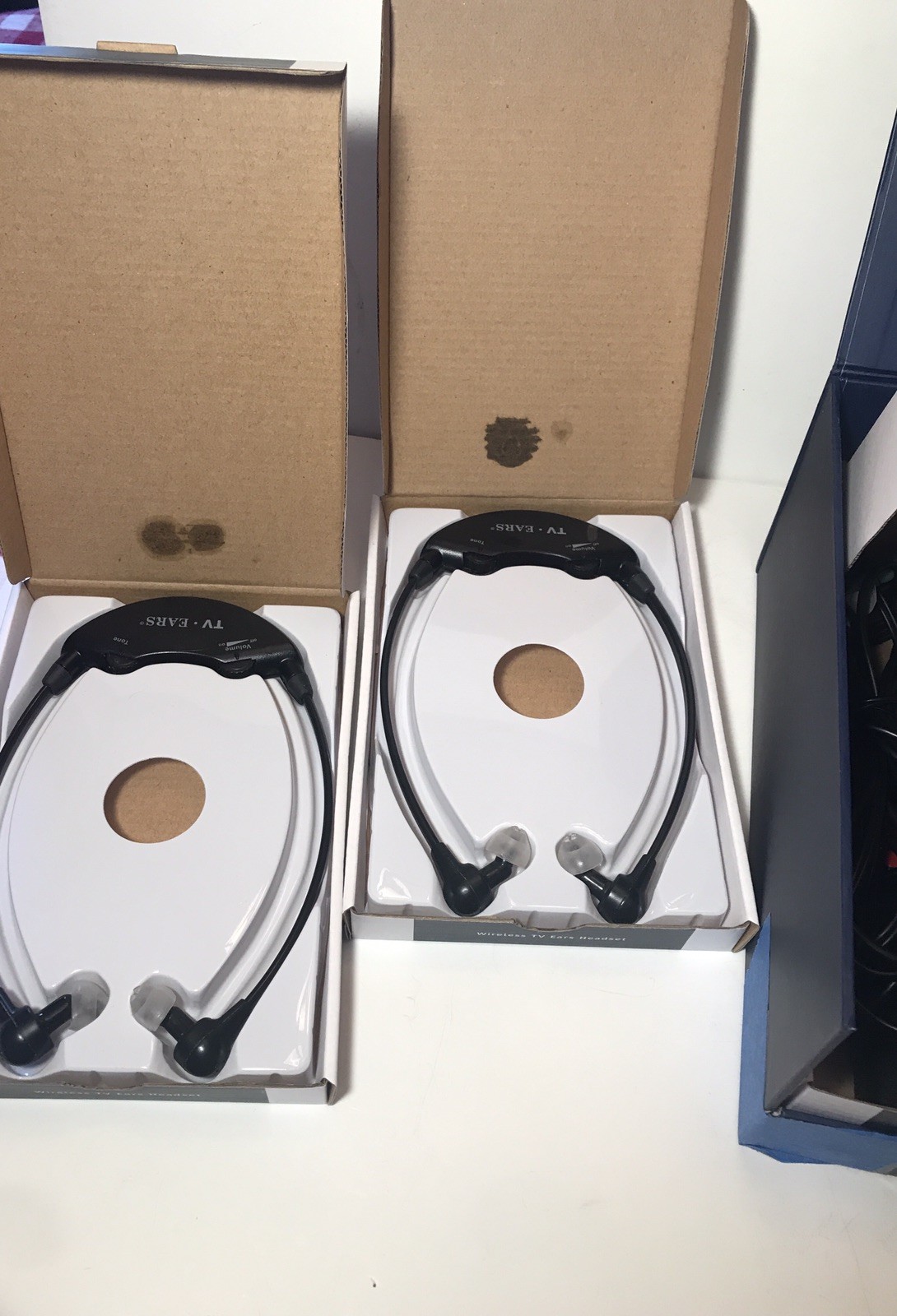 TV Ears 5.0 Digital Transmitting Headsets Complete Set FOR PARTS OR REPAIR