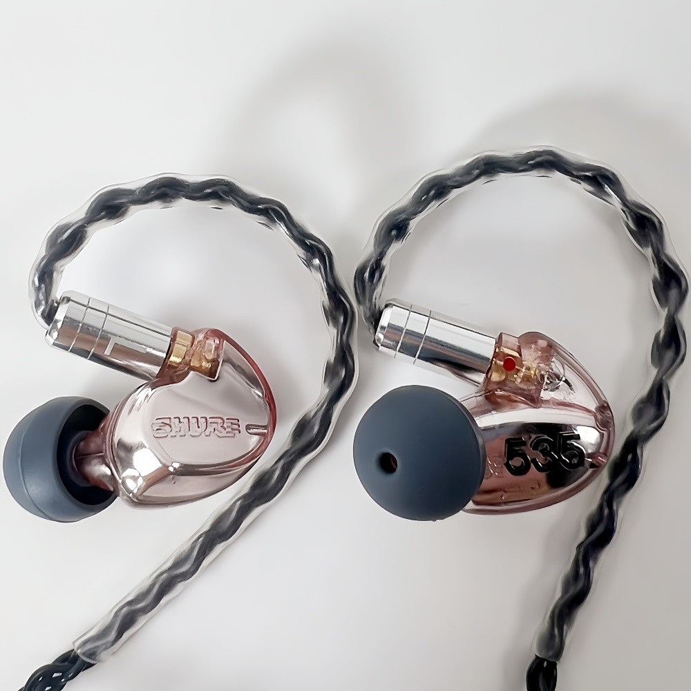 Shure SE535 Sound Isolating Earphones With 3.5mm Pro Cable Rose-Gold Earbuds