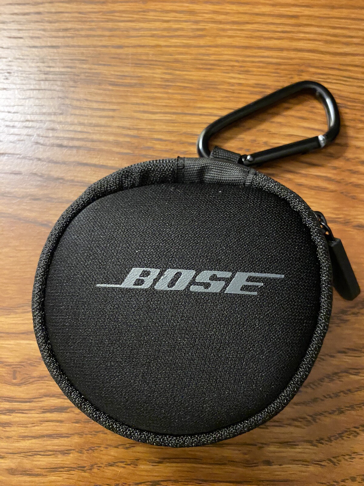Bose Soundsport Wired In-Ear Headphones Charcoal/W Mic-Apple Only!