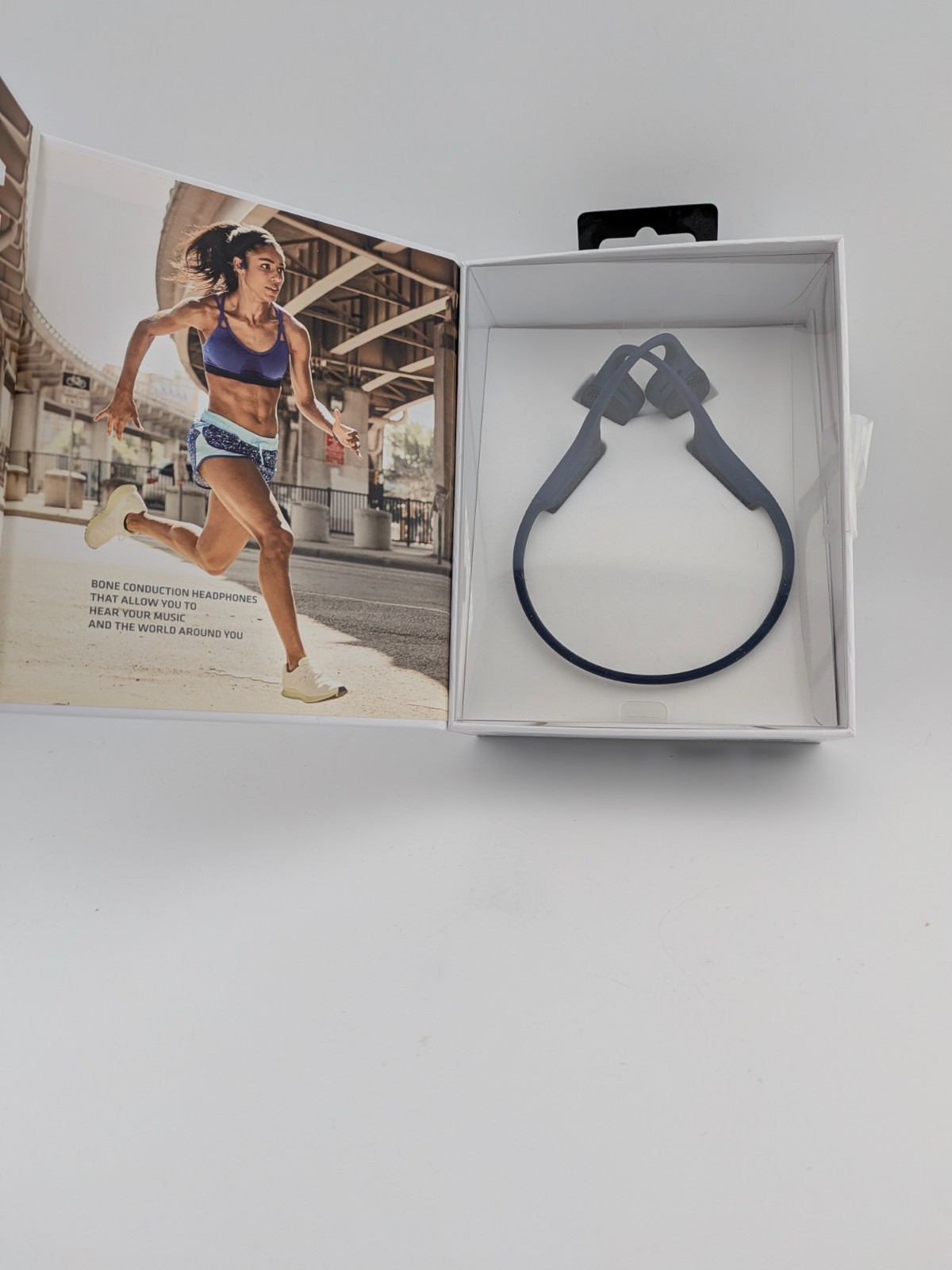 SHOKZ AfterShokz Bone Conduction Open-Ear Headphones Midnight Blue -working