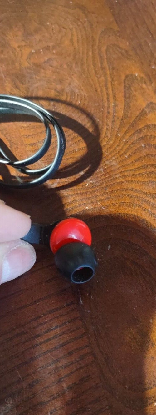 Earbuds Red With Phono Jack Plug-Rare-SHIPS N 24 HOURS