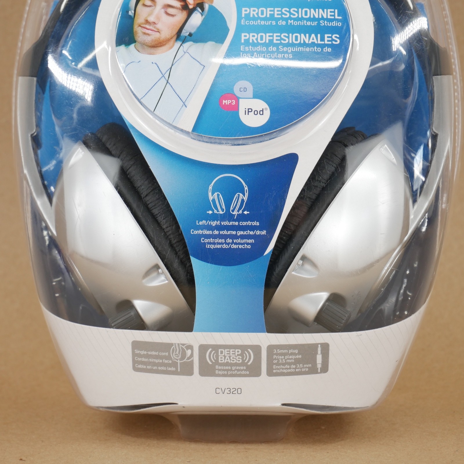Coby Professional Studio Monitor Headphones CV320 SEE DESC