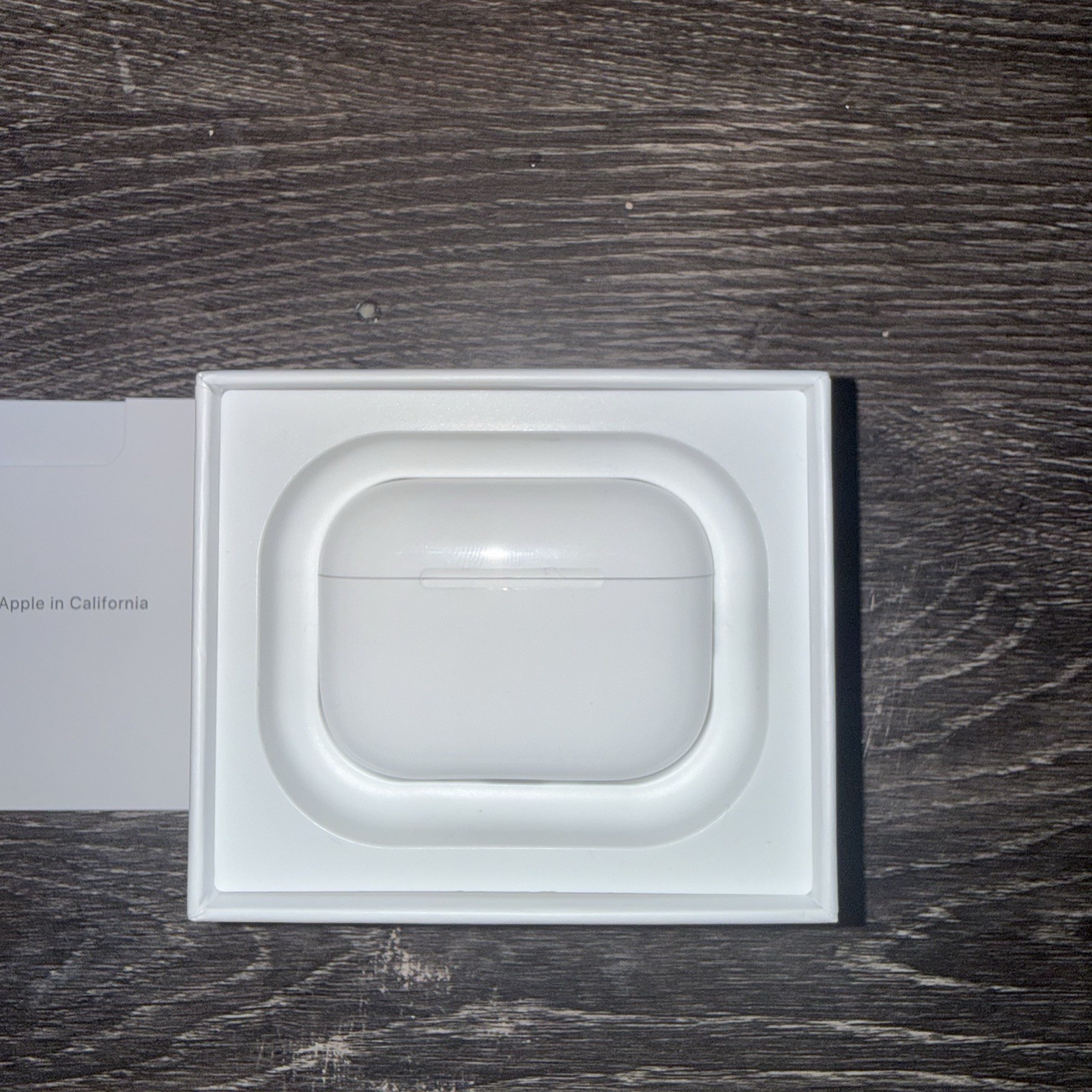 Apple AirPods Pro 3rd Wireless Active Noise Cancelling Earbuds – White MFHP4LL/A