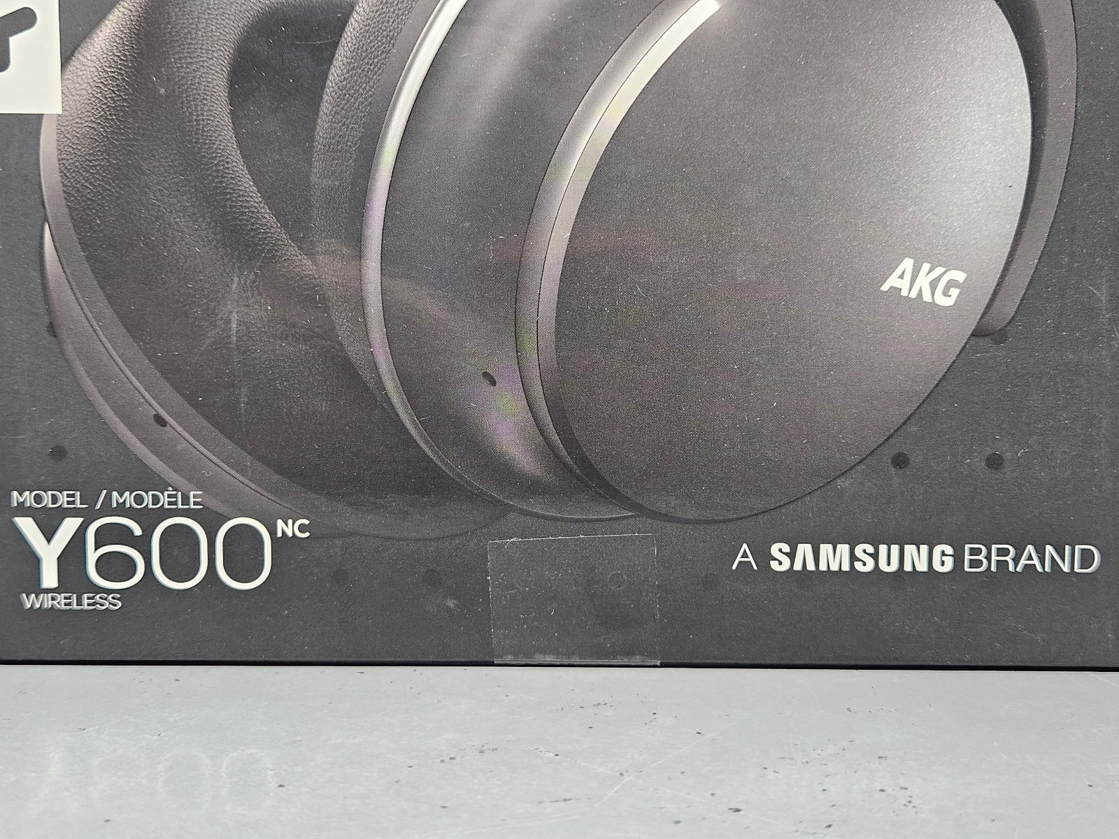Samsung AKG Y600 NC Noise Cancelling Headphones – Black – New & Sealed